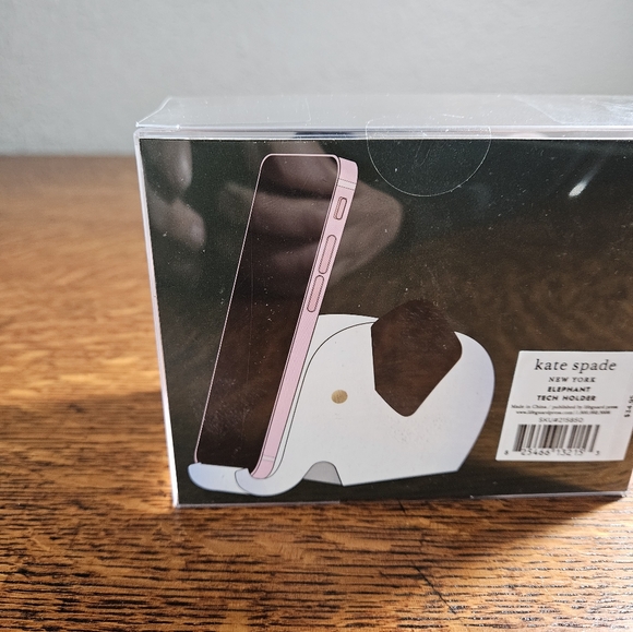 Kate Spade Elephant Acrylic Phone Holder For Your Desk NIB - Picture 3 of 5